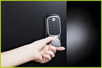 Expert Locksmith Services Tucson, AZ 520-226-3841 Expert Locksmith Services Tucson, AZ 520-226-3841 - 11-business-locksmiths