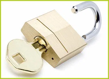 Expert Locksmith Services Tucson, AZ 520-226-3841 Expert Locksmith Services Tucson, AZ 520-226-3841 - 2-lock-key